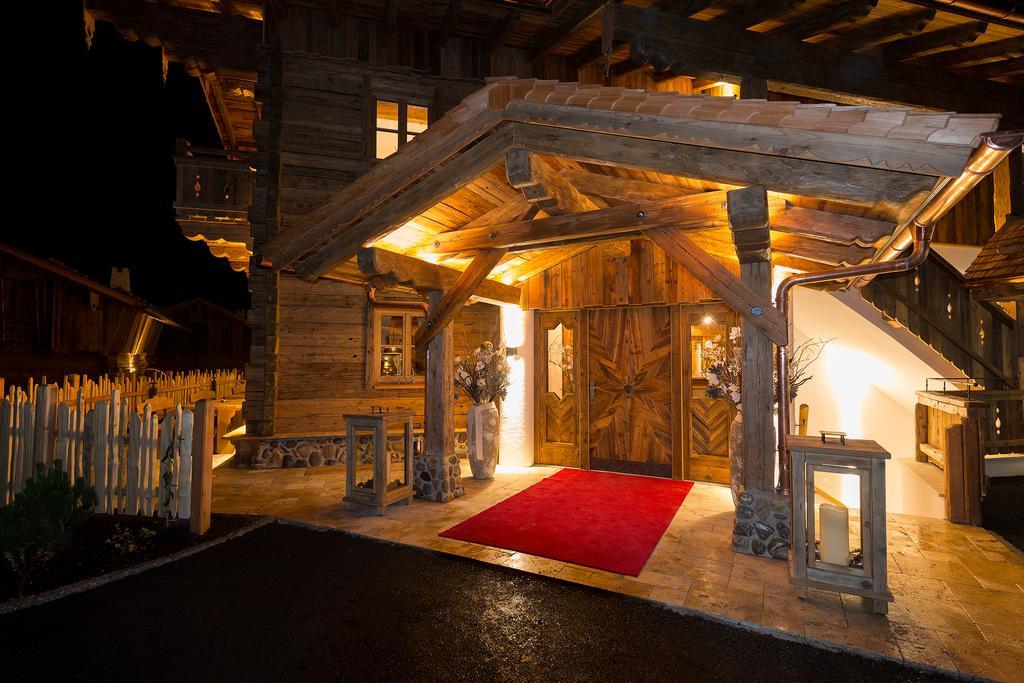 Chaletdorf Auszeit Hüttschlag Habitación foto
