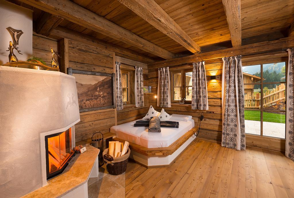 Chaletdorf Auszeit Hüttschlag Habitación foto